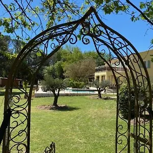 Bed & Breakfast L'eveil En Provence, Entrecasteaux